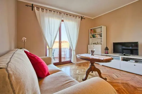 Ferienwohnung Apartman Turk Premantura 0*,